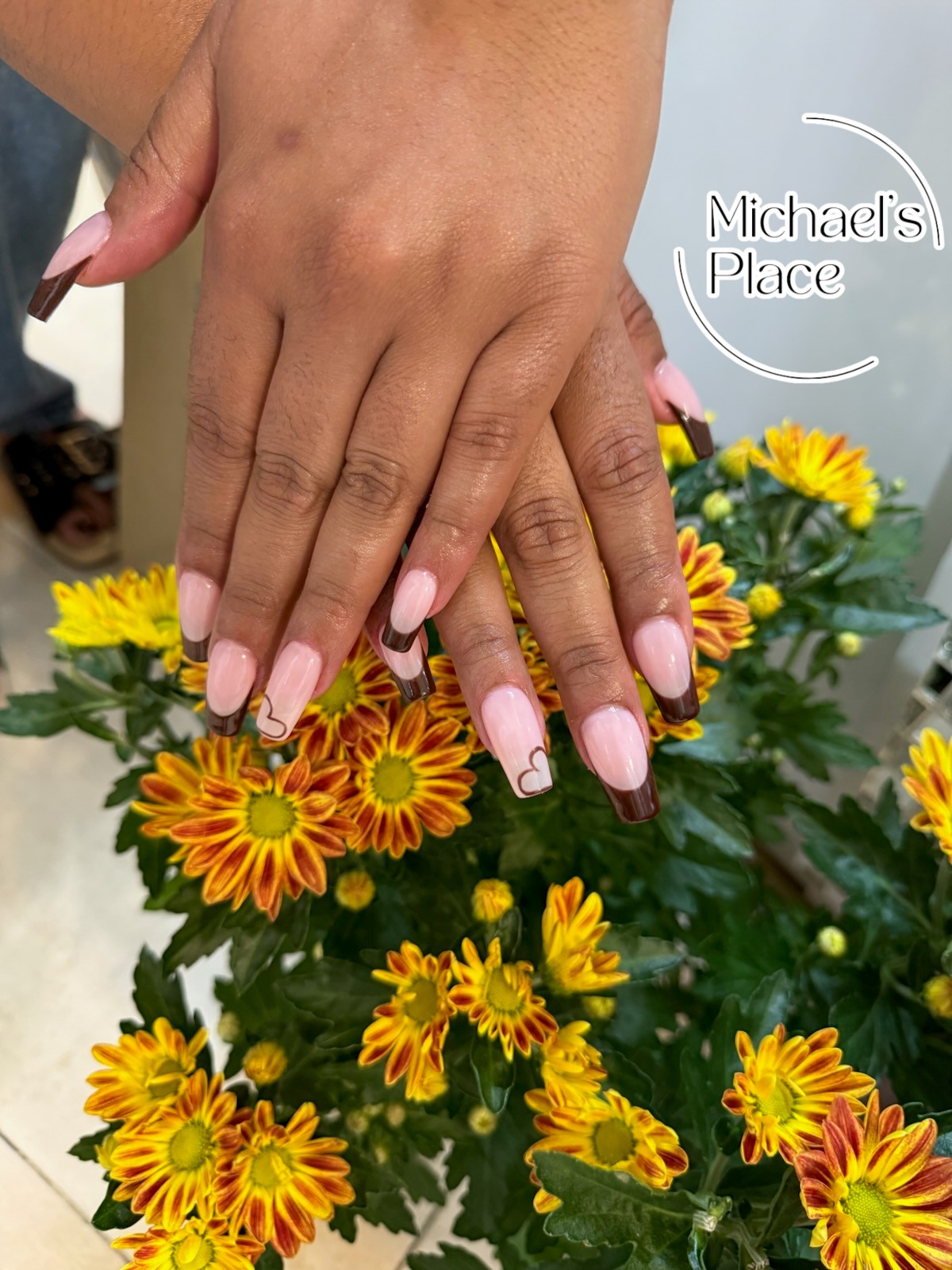 Michael's Place in Braintree, Massachusetts 02184